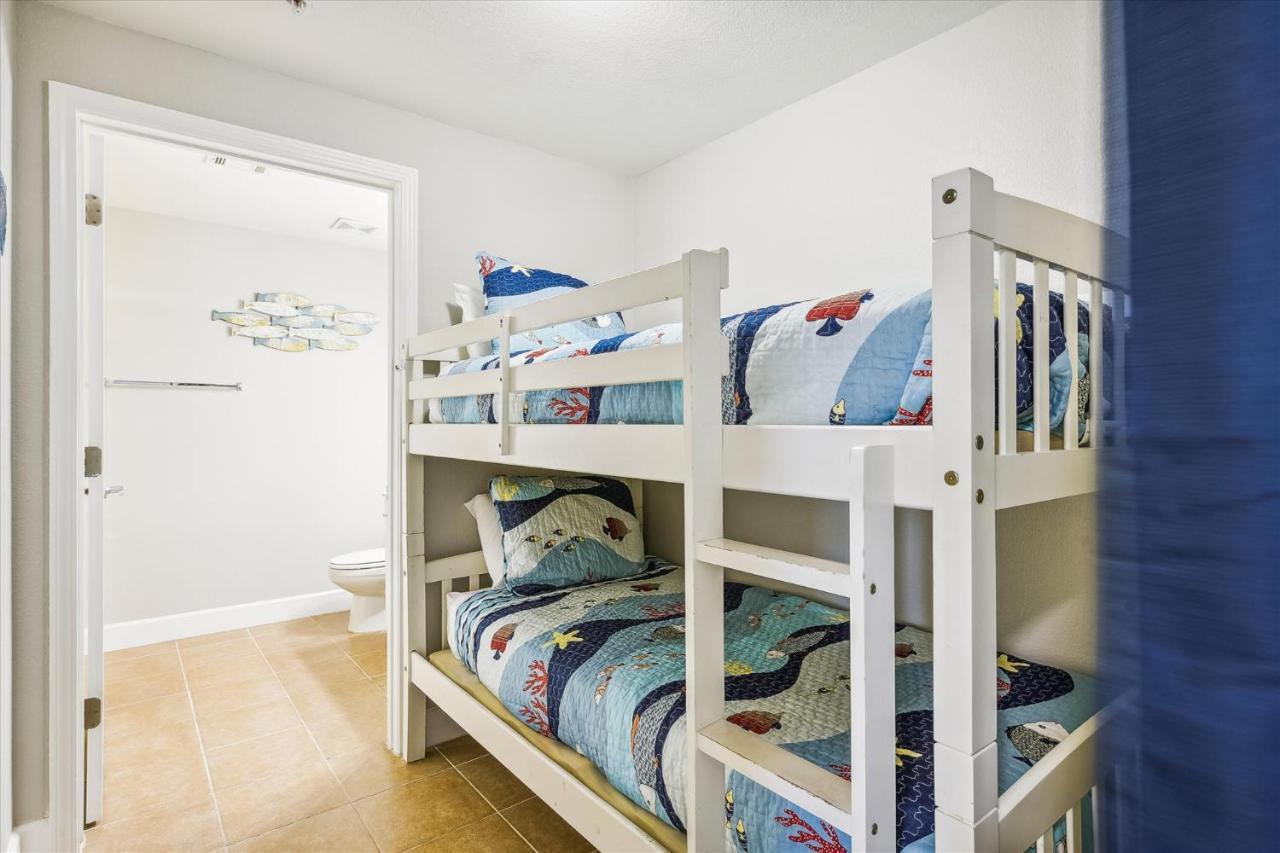 Gone Coastal - Tidewater Beach Resort #2410 By Book That Condo Panama Stadt Exterior foto