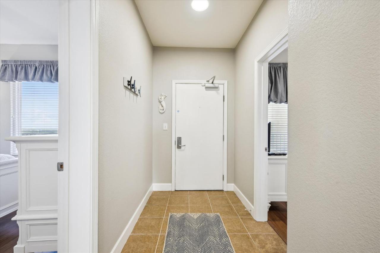 Gone Coastal - Tidewater Beach Resort #2410 By Book That Condo Panama Stadt Exterior foto