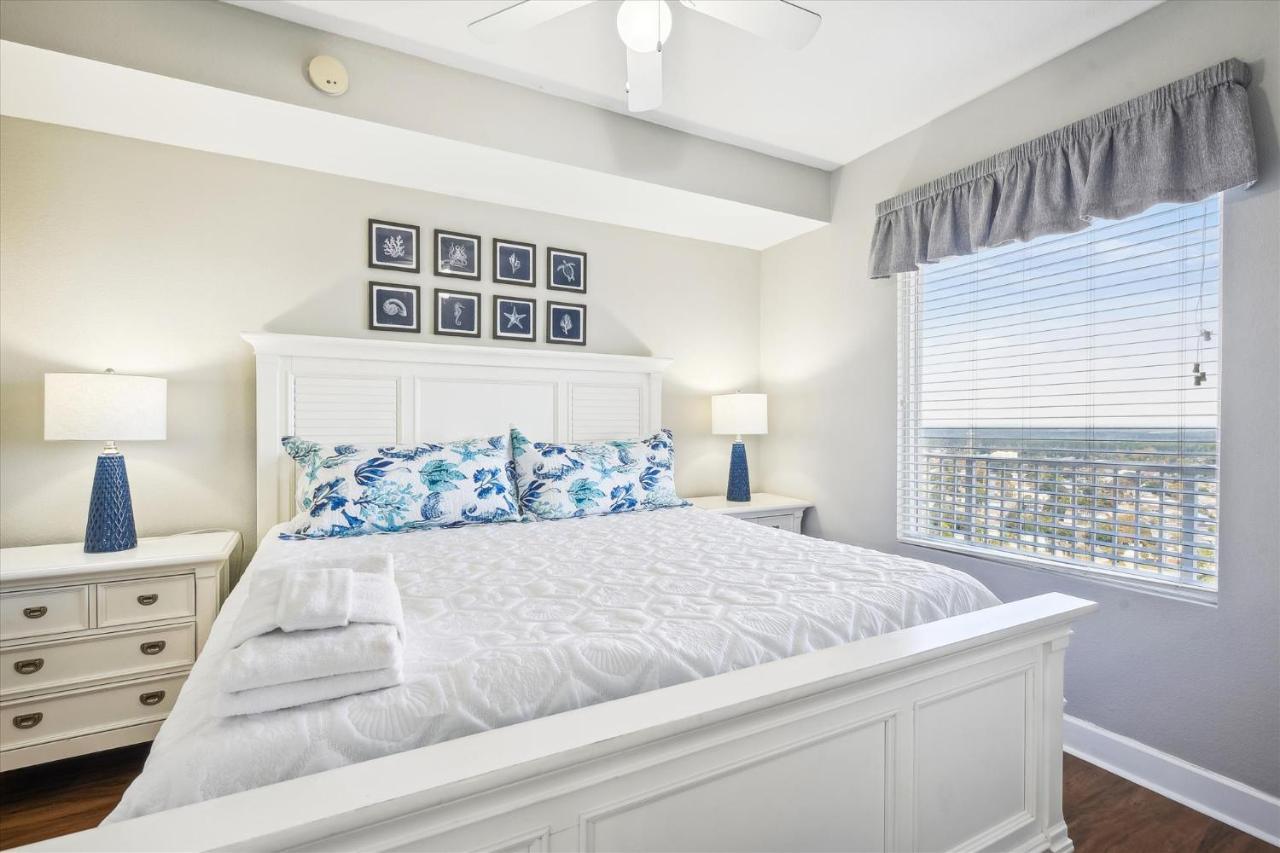 Gone Coastal - Tidewater Beach Resort #2410 By Book That Condo Panama Stadt Exterior foto